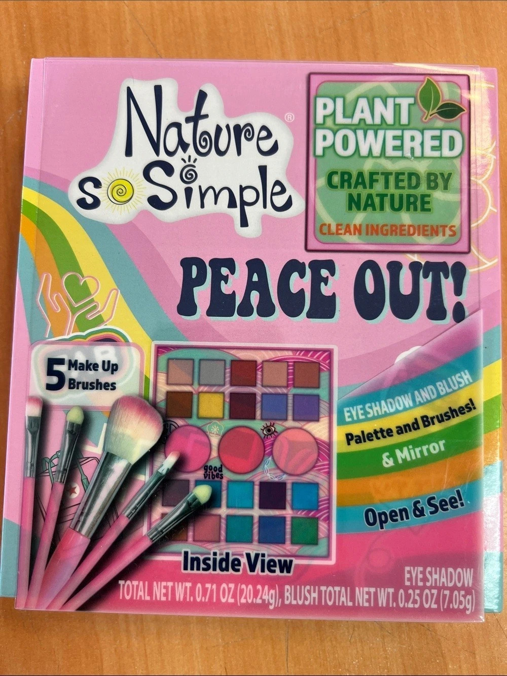 TOWNLEY Peace Out Makeup Palette & 5 Brushes NWT